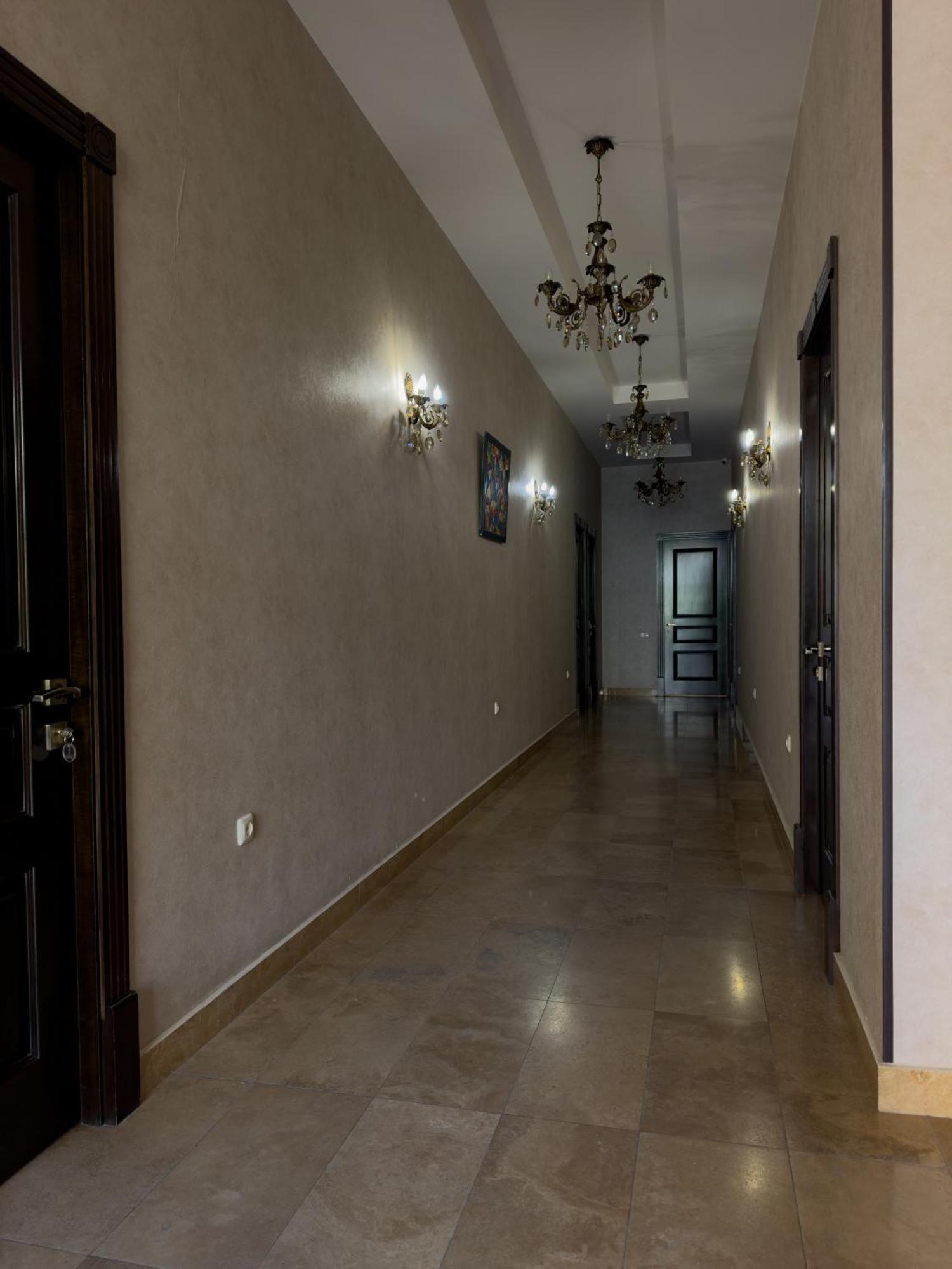 Eridana Hotel Erivan Exterior foto